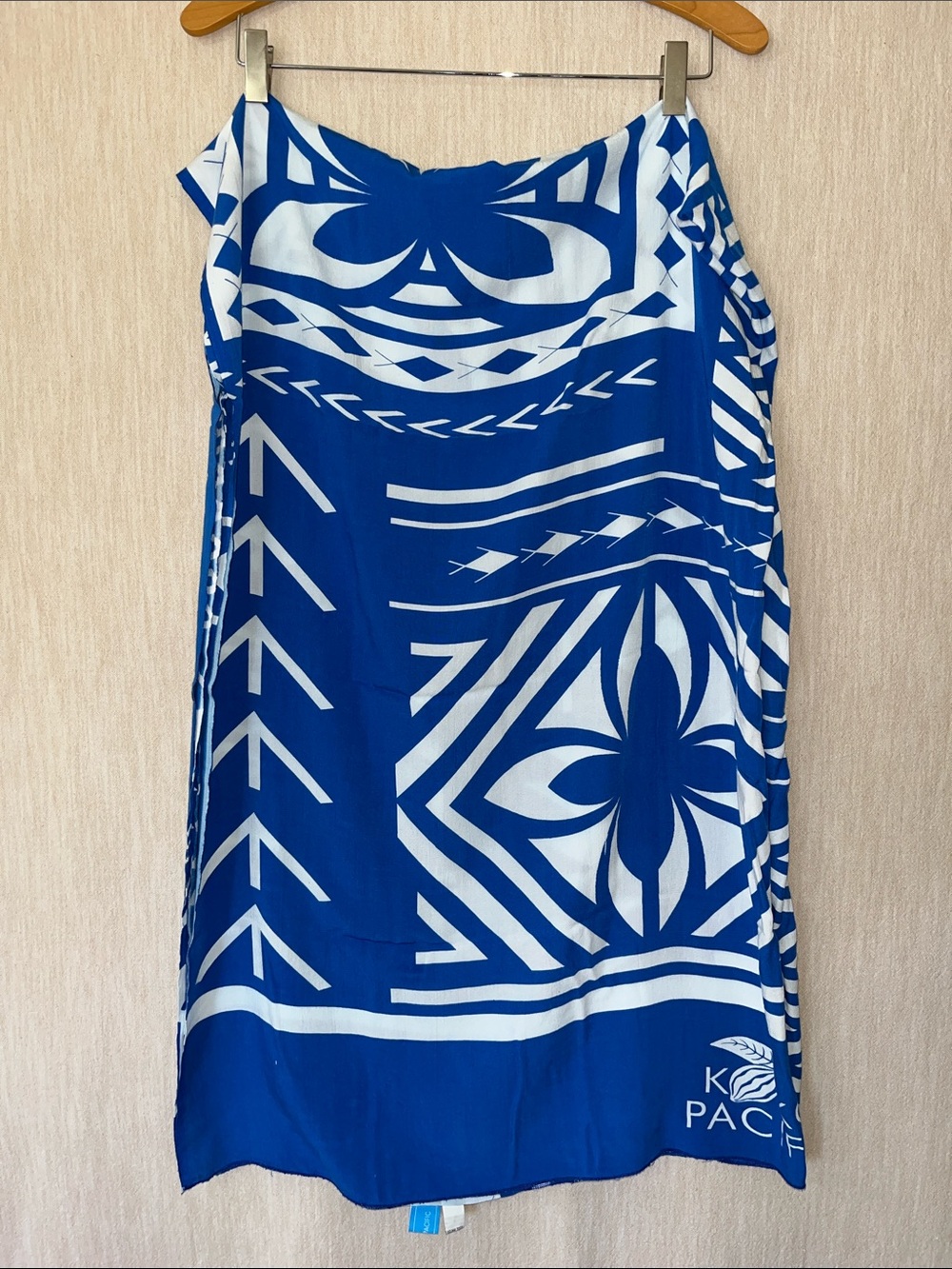 Koko Pacific Sarong - Picture 5 of 6
